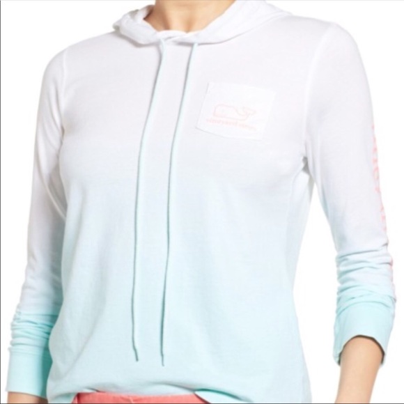 Vineyard vines shirts - Picture 2 of 2